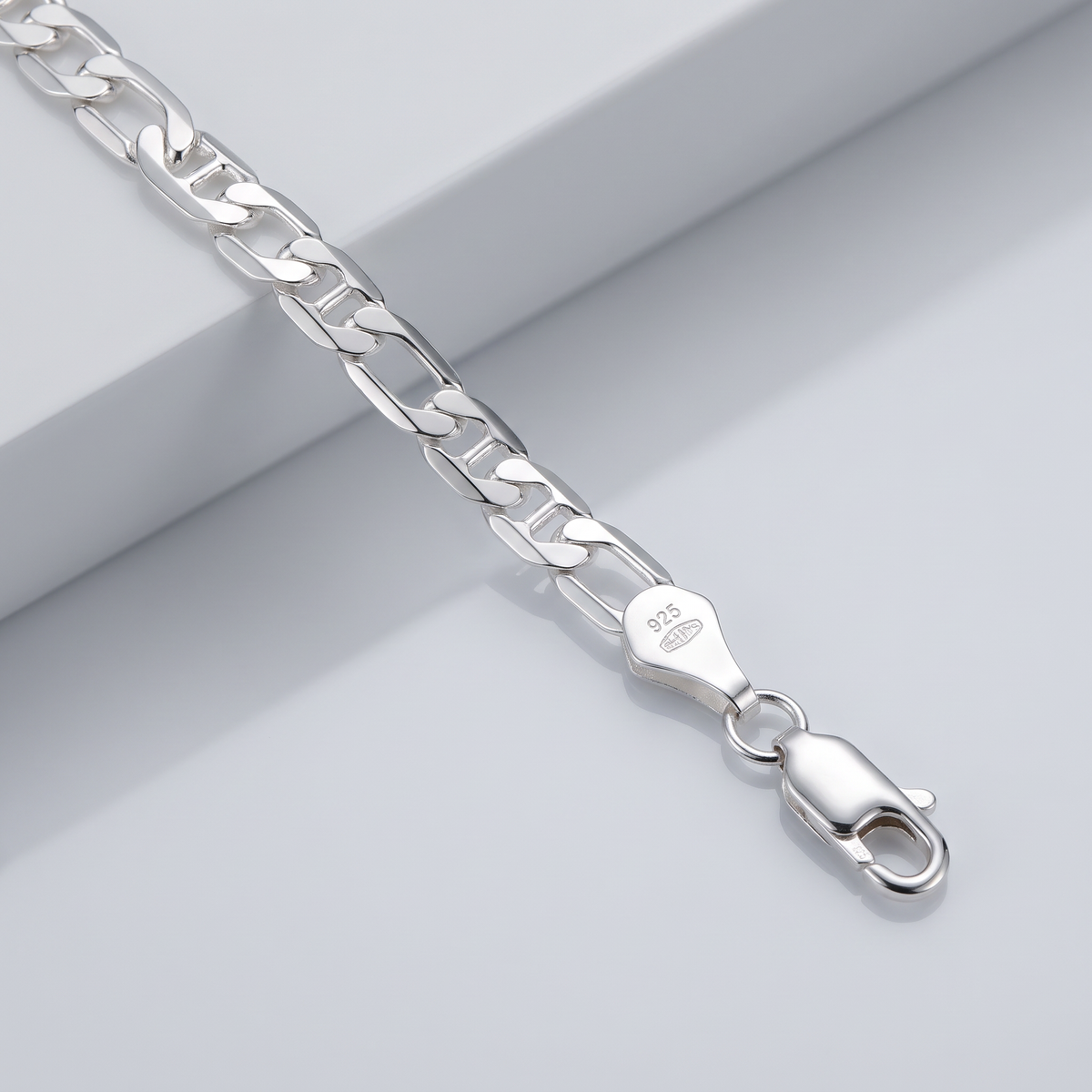 Pulsera de Plata .925. Con Diseño Escalera Diamantado Delgado mod. 3239