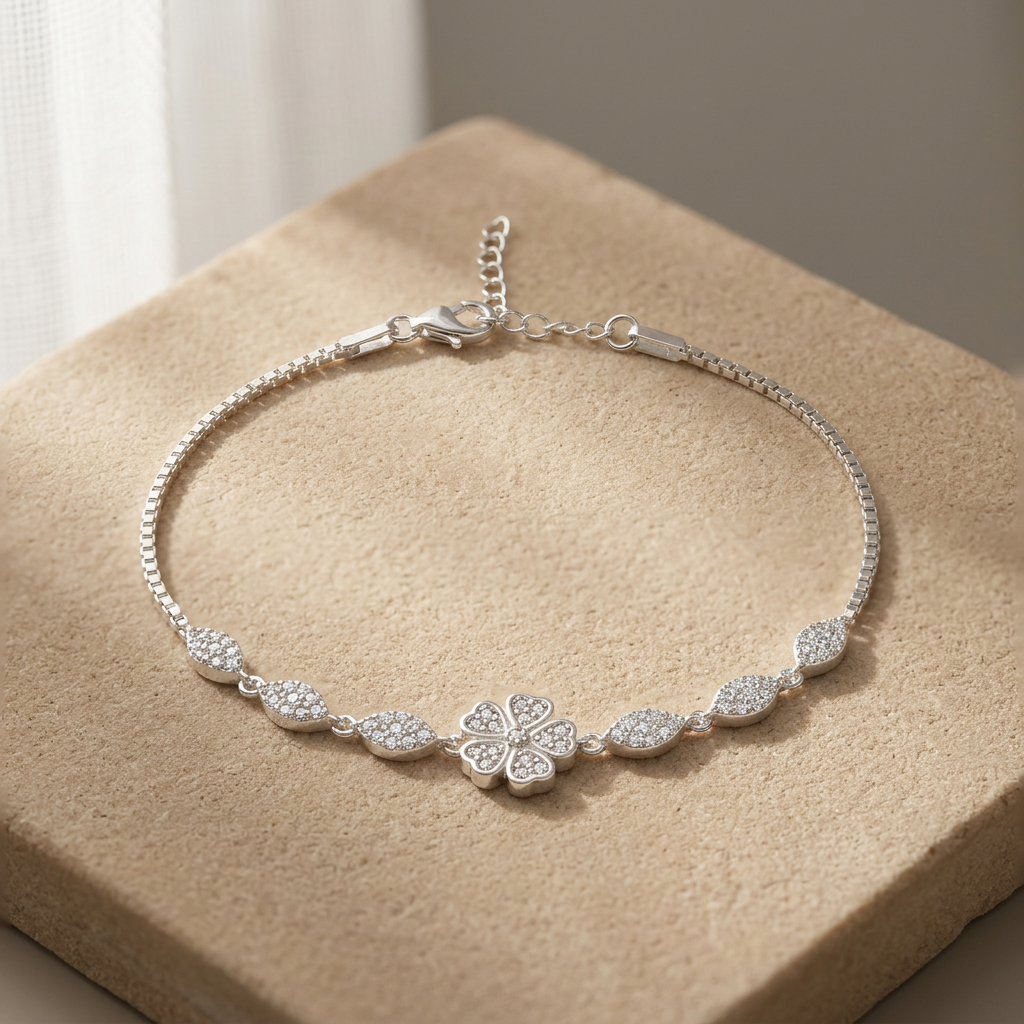 Pulsera de Plata. 925 con Tejido Cuadrado y Trébol con Ovalos e Inscrustación de Zirconia mod.3274