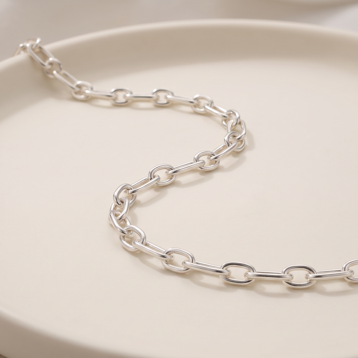 Pulsera de Plata .925. Con Eslabón de Clip con Circulo Liso mod. 3233