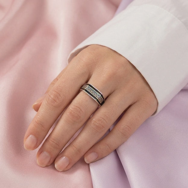 Anillo de Plata .925 Diseño Esmalte Oscuro con Grecas mod. 2668
