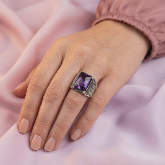 Anillo de Plata .925 Zirconia Morada mod. 2260