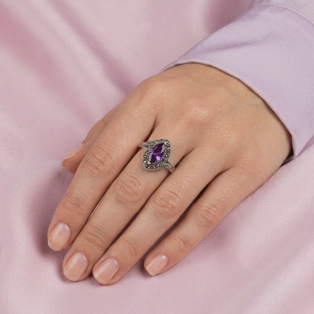 Anillo de Plata .925 Corte Marquesa de Zirconia Morada mod. 2256