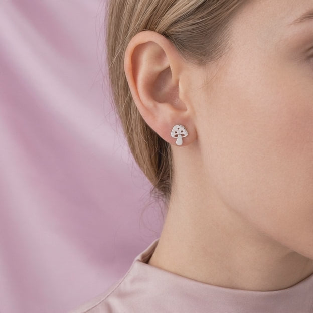 Arete de Plata .925 con Diseño de Hongo Liso y Calado mod. 2964