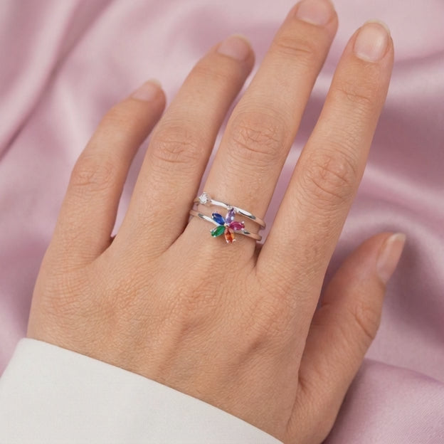 Anillo de Plata .9025 con Diseño Floral de Zirconias Multicolor mod. 2798