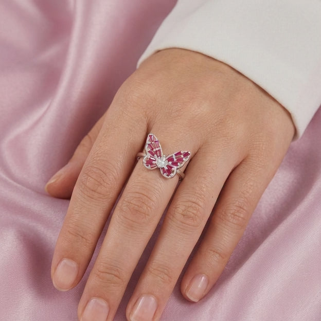 Anillo de Plata .9025 Diseño de Mariposa con Zirconia Fiusha mod. 2790