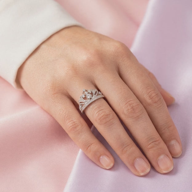 Anillo de Plata .925 Corona Elegante con Centro de Zirconia mod. 2918