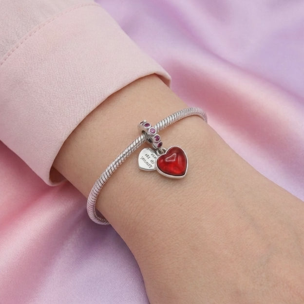 Dije de Plata .925 Estilo Charm con Diseño de Corazón y Zirconia Roja mod. 2917