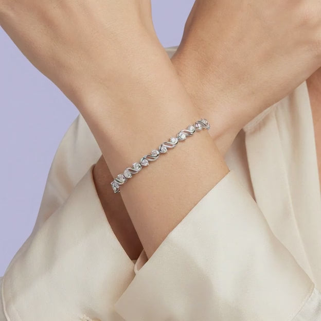 Pulsera de Plata .925 de Diseño Fino Incrustado de Zirconias mod. 2046