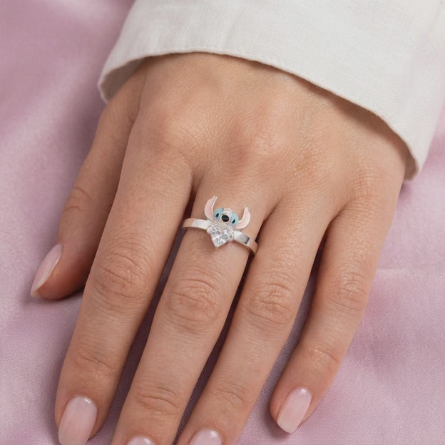 Anillo de Plata .9025 Diseño de Stich Blanco mod. 2797
