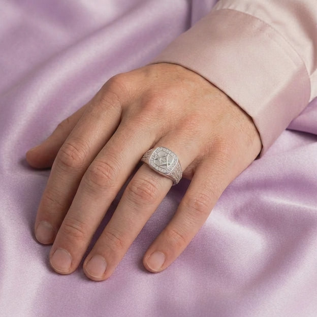Anillo de Plata .925 Compas y Escuadra con Incrustación de Zirconias mod. 2665