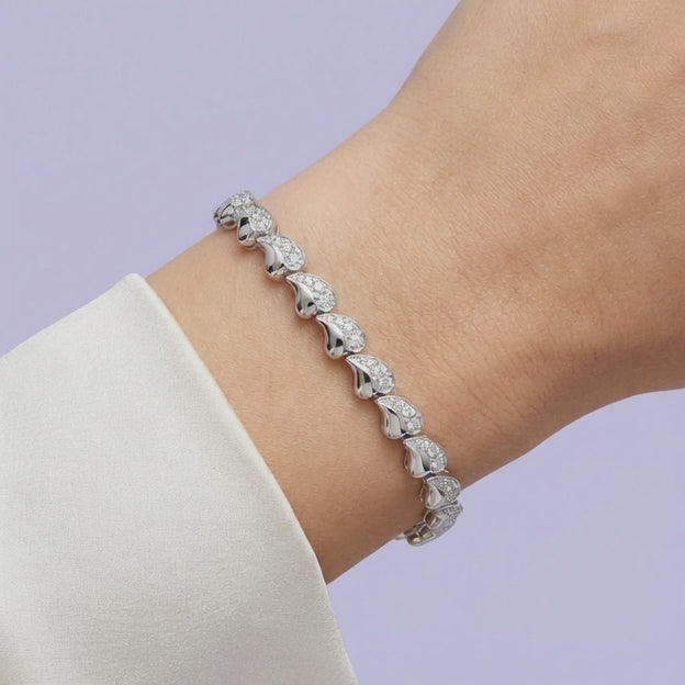 Pulsera de Plata .925 de Diseño de Corazón con Zirconias Brillantes mod. 2050