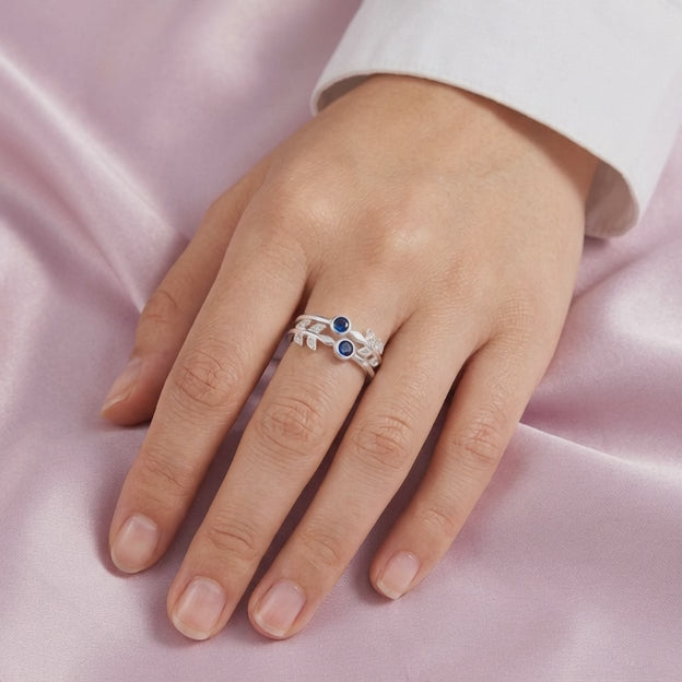 Anillo de Plata .925 Diseño Doble Linea con Hojas y Zirconia Color Zafiro mod. 3102