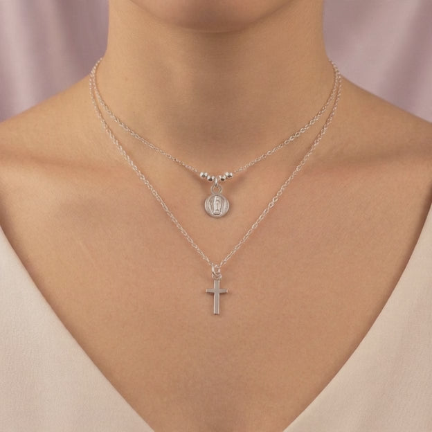 Gargantilla de Plata .925 Diseño Doble con Pequeña Medalla de la Virgen y Cruz Brillante mod. 2991