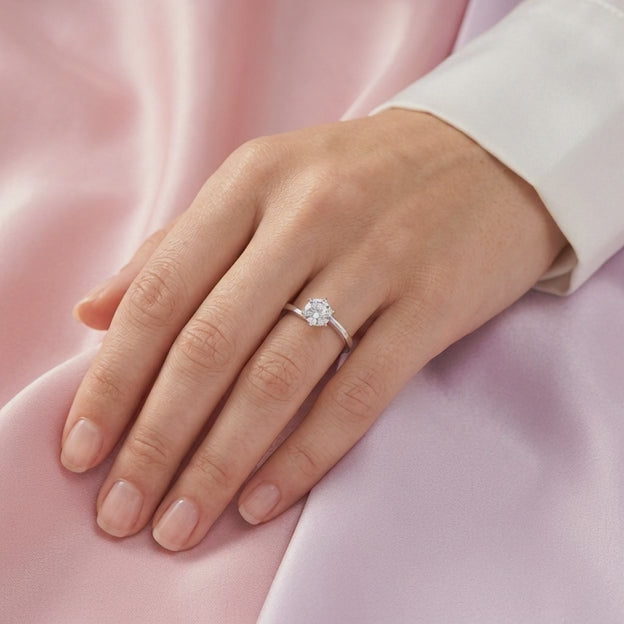 Anillo de Compromiso plata .925 Diseño Elegante cruzado con Zircinia mod. 2709