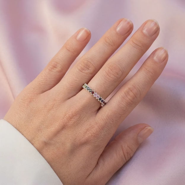 Anillo de Plata .925 Churumbela con Zirconia de Arcoíris mod. 3137