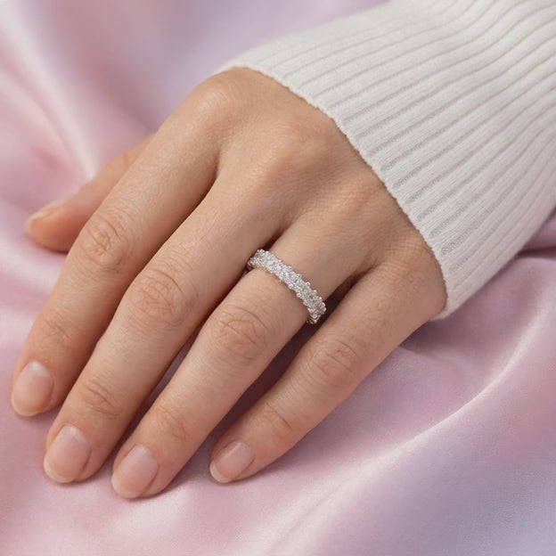 Anillo de Plata .925 Churumbela con Incrustación de Zirconia Radiante Blanca mod. 3147