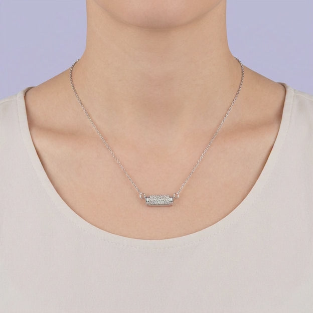Gargantilla De Plata .925 con Diseño de Barra Especial Incrustado de Zirconias mod. 2089