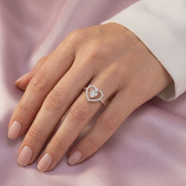 Anillo de Plata .925  Corazón Calado con Incrustación de Zirconia mod. 3134